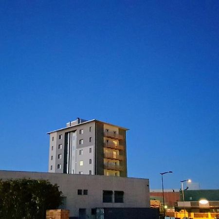Condominio La Torre 2 Galliate Eksteriør billede