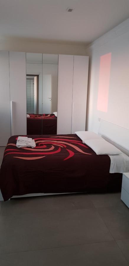 Condominio La Torre 2 Galliate Eksteriør billede